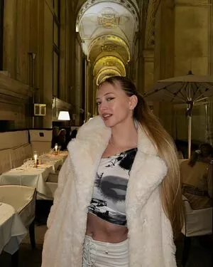 Sophia Diamond OnlyFans Leaked Free Thumbnail Picture - #6ZaFlSNgiF