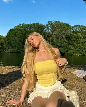 Sophia Diamond OnlyFans Leaked Free Thumbnail Picture - #H432mhKhfr