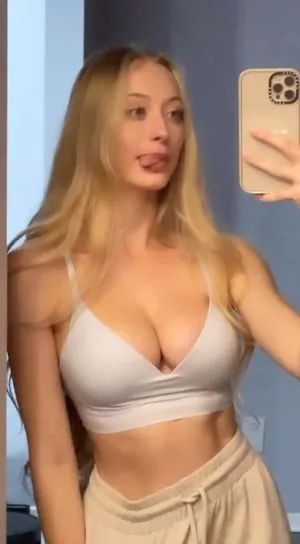 Sophia Diamond OnlyFans Leaked Free Thumbnail Picture - #KDTfwBLscm