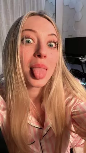 Sophia Diamond OnlyFans Leaked Free Thumbnail Picture - #XwCPlySvn3