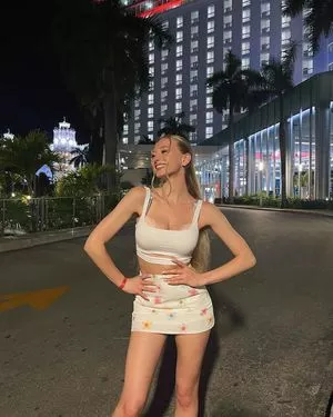 Sophia Diamond OnlyFans Leaked Free Thumbnail Picture - #iC9ec1Ccvn