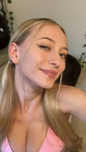 Sophia Diamond OnlyFans Leaked Free Thumbnail Picture - #km9gXShe16