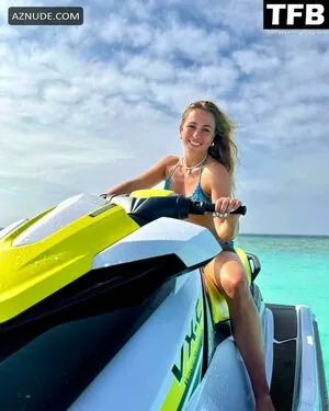Sophia Floersch OnlyFans Leaked Free Thumbnail Picture - #4i3kNMRz3u