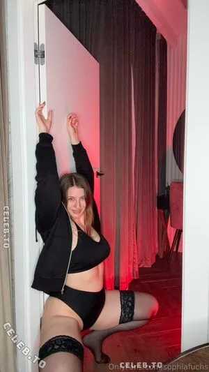 Sophia Fuchs OnlyFans Leaked Free Thumbnail Picture - #NfLEtdiGAN