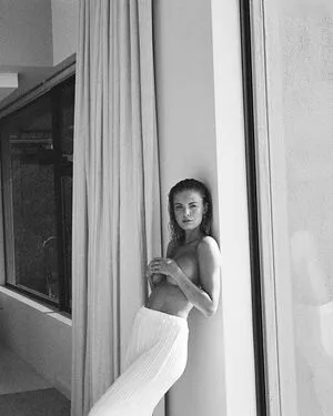 Sophia L OnlyFans Leaked Free Thumbnail Picture - #IAHeF34kcD