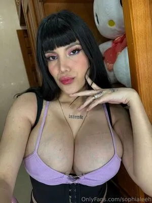 Sophia Leah OnlyFans Leaked Free Thumbnail Picture - #8TZSW1DnMO