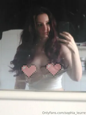 Sophia Leurre OnlyFans Leaked Free Thumbnail Picture - #AJNbhYmvb4