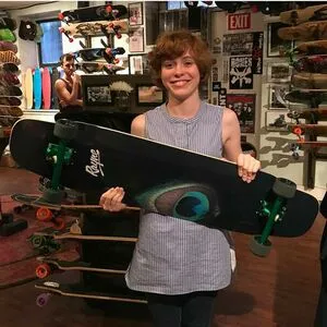 Sophia Lillis OnlyFans Leaked Free Thumbnail Picture - #4RfELJJ4gx
