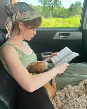 Sophia Lillis OnlyFans Leaked Free Thumbnail Picture - #bx40deGRFc