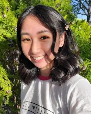 Sophia Phan OnlyFans Leaked Free Thumbnail Picture - #m0K5K2nk52