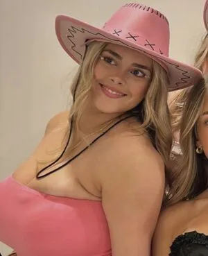Sophia R OnlyFans Leaked Free Thumbnail Picture - #9UBL59FVc4