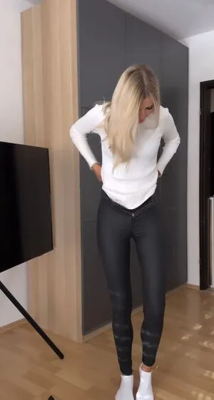 Sophia Schnherr OnlyFans Leaked Free Thumbnail Picture - #wKmXJvy9UL
