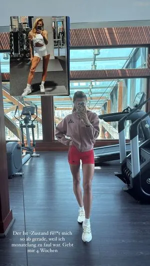 Sophia Thomalla OnlyFans Leaked Free Thumbnail Picture - #li0EQdndMg
