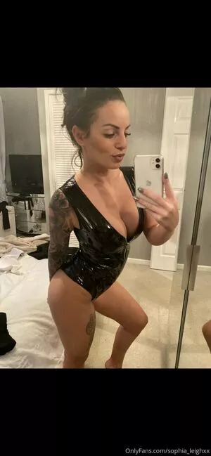 Sophia_Leighxx OnlyFans Leaked Free Thumbnail Picture - #QYL271h3F7