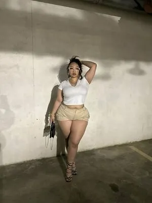 Sophialaurrren OnlyFans Leaked Free Thumbnail Picture - #1TYLknZJP7