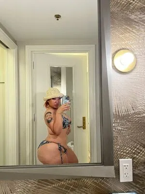 Sophialaurrren OnlyFans Leaked Free Thumbnail Picture - #IioSweR9hQ