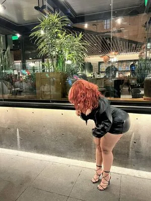 Sophialaurrren OnlyFans Leaked Free Thumbnail Picture - #x9tLt9ujrB