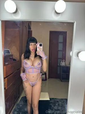 Sophialeeh OnlyFans Leaked Free Thumbnail Picture - #UOUI27YfLY