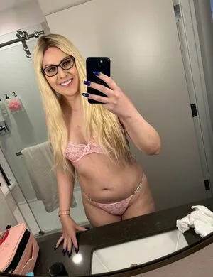 Sophiaroseisreal OnlyFans Leaked Free Thumbnail Picture - #8jlWeqcWFp
