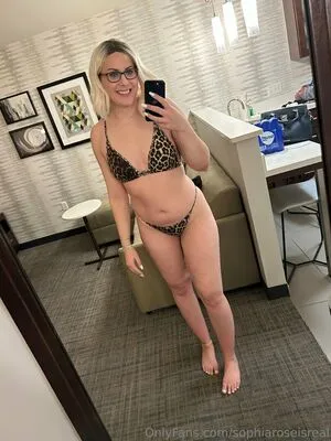 Sophiaroseisreal OnlyFans Leaked Free Thumbnail Picture - #Tpzr34nnMj
