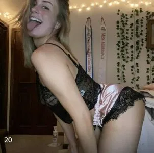 Sophiataylorxx OnlyFans Leaked Free Thumbnail Picture - #L17A9Y42pf