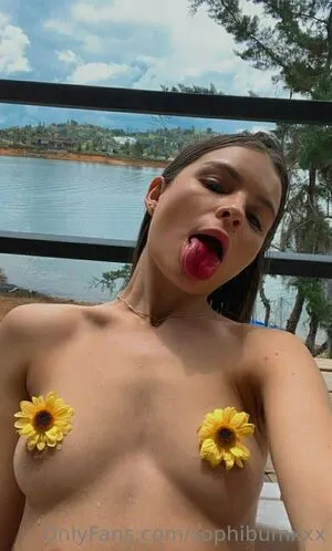 Sophibumxxx OnlyFans Leaked Free Thumbnail Picture - #qnbWC03ff8