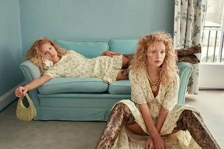 Sophie And Idunn Vollan OnlyFans Leaked Free Thumbnail Picture - #0OTPC9uAuz