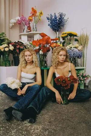Sophie And Idunn Vollan OnlyFans Leaked Free Thumbnail Picture - #8oQyYtlBO5