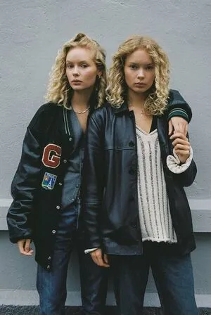 Sophie And Idunn Vollan OnlyFans Leaked Free Thumbnail Picture - #aMGwzgohIL