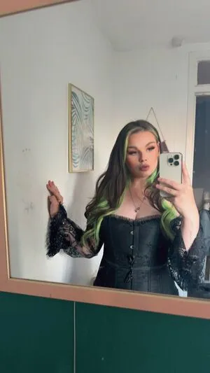 Sophie Burlinson OnlyFans Leaked Free Thumbnail Picture - #94z1DChkqe