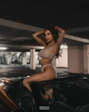 Sophie Ellis OnlyFans Leaked Free Thumbnail Picture - #X7MLzVELF3