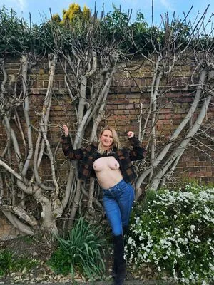 Sophie Essex OnlyFans Leaked Free Thumbnail Picture - #gB2FJyqxI4