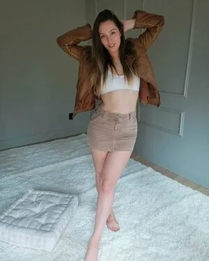 Sophie Fennec OnlyFans Leaked Free Thumbnail Picture - #CXVWU4P8LR