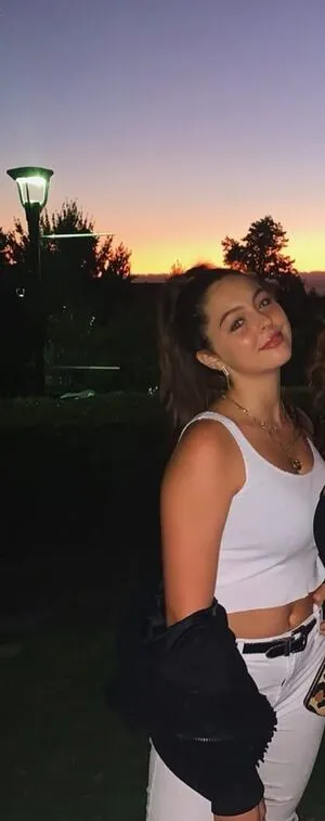 Sophie Glasser OnlyFans Leaked Free Thumbnail Picture - #ExBca2RbJ1