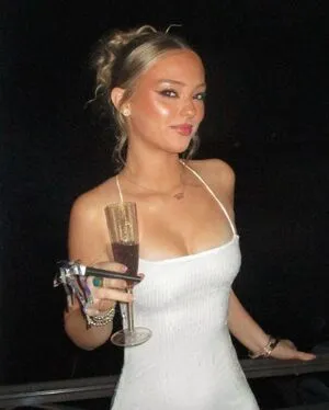 Sophie Grace OnlyFans Leaked Free Thumbnail Picture - #3V6UpQOaUI