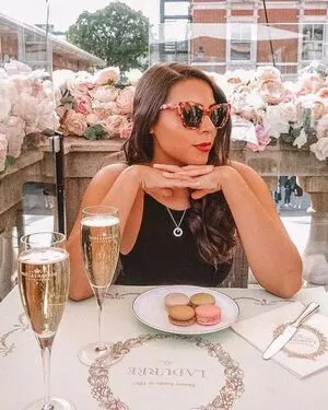 Sophie Khan Levy OnlyFans Leaked Free Thumbnail Picture - #trARNl2OVf