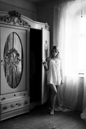 Sophie La Sage OnlyFans Leaked Free Thumbnail Picture - #TXDY707JFn