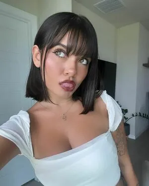 Sophie Michelle OnlyFans Leaked Free Thumbnail Picture - #7BscXDgQPh