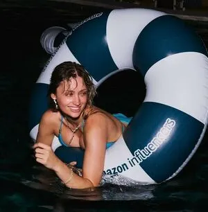 Sophie Morelli OnlyFans Leaked Free Thumbnail Picture - #ON4WmMHhlG