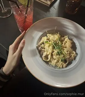 Sophie Mur OnlyFans Leaked Free Thumbnail Picture - #2V8kj3qB0g
