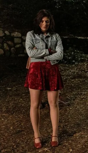 Sophie Nelisse OnlyFans Leaked Free Thumbnail Picture - #0gNUkp15lO