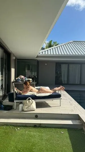 Sophie Nelisse OnlyFans Leaked Free Thumbnail Picture - #2ZX0lLww8M