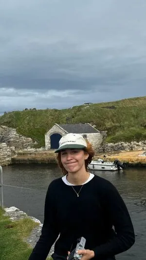 Sophie Nelisse OnlyFans Leaked Free Thumbnail Picture - #8NiBNxSHg3