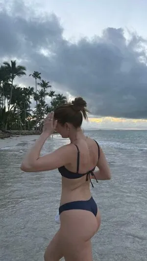 Sophie Nelisse OnlyFans Leaked Free Thumbnail Picture - #94QfO8gqGd