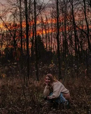 Sophie Nelisse OnlyFans Leaked Free Thumbnail Picture - #LwSFz5toxp