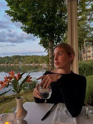 Sophie Nelisse OnlyFans Leaked Free Thumbnail Picture - #SbNJay6KAv