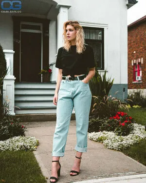 Sophie Nelisse OnlyFans Leaked Free Thumbnail Picture - #WLqgMw3p1I