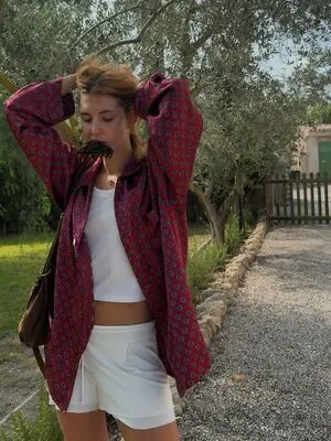 Sophie Nelisse OnlyFans Leaked Free Thumbnail Picture - #fUUbTosWvD