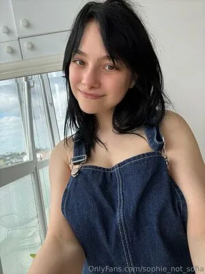 Sophie Not Sofia OnlyFans Leaked Free Thumbnail Picture - #6WKX8482az