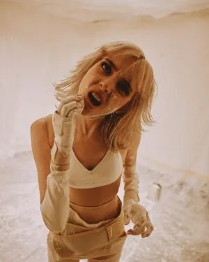Sophie Powers OnlyFans Leaked Free Thumbnail Picture - #GWkblMyFCC